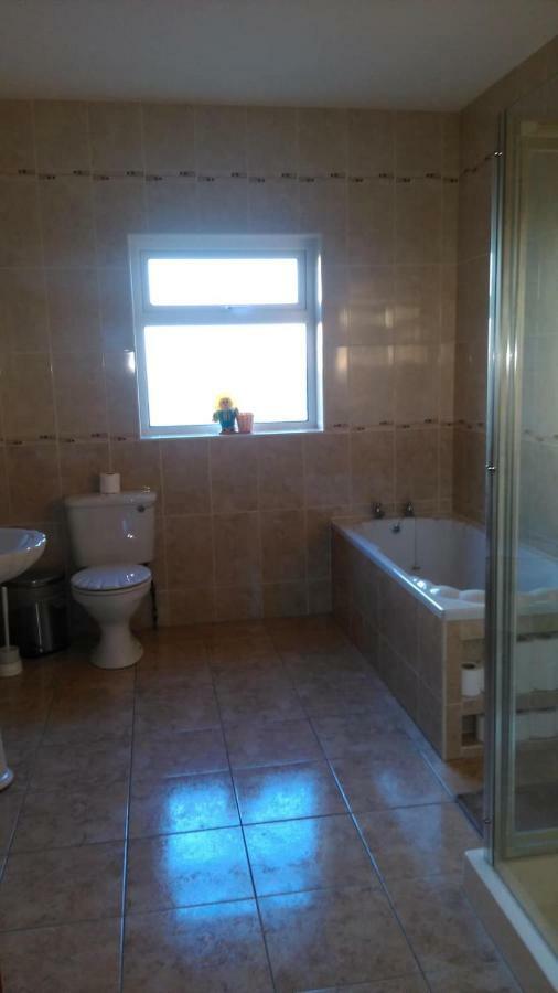 Warm And Welcoming Family Home Ballinrobe Εξωτερικό φωτογραφία